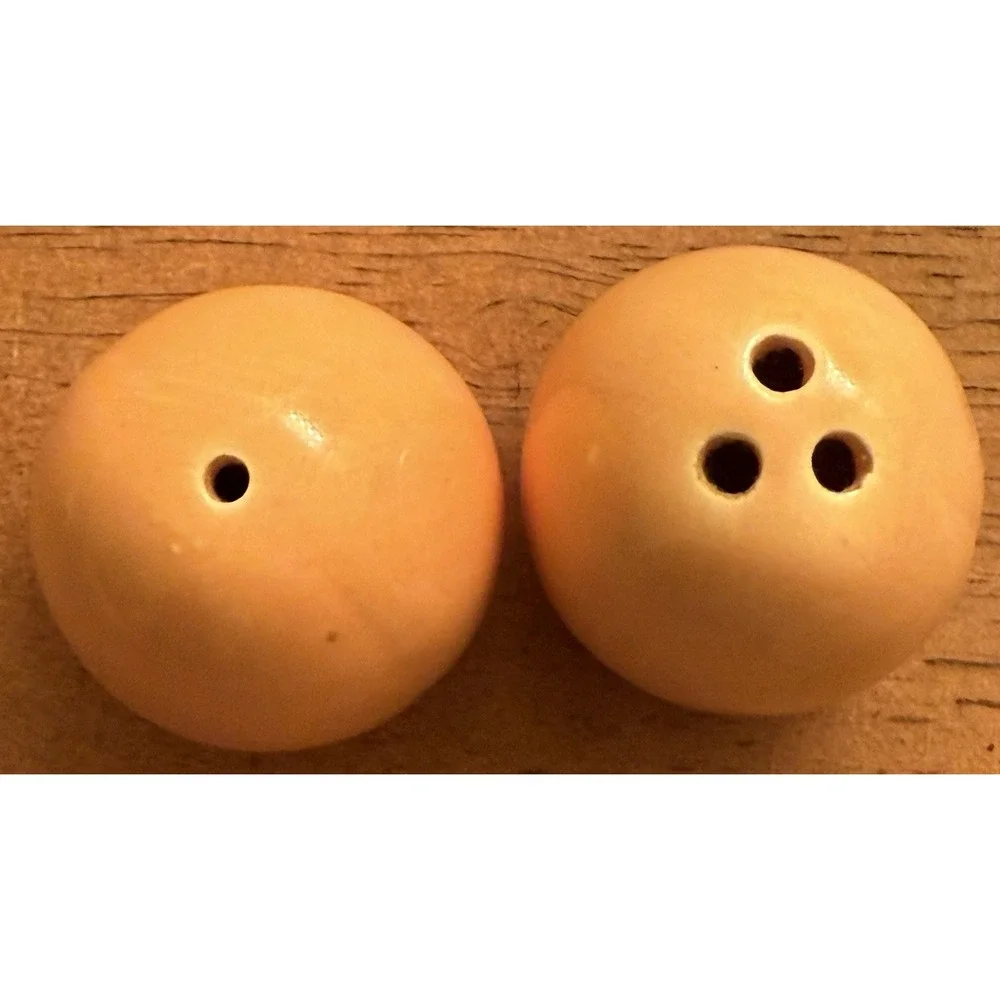 Vintage Pink Mini‎ Salt & Pepper Shakers 1.5